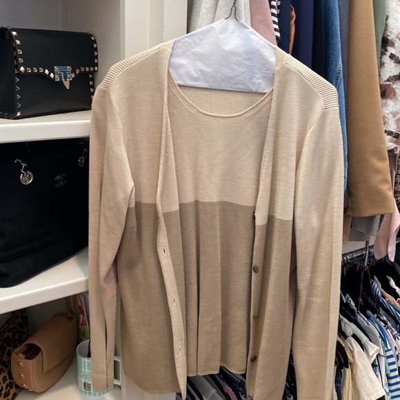 Gorgeous color block sweater set, very elegant - Picture 2 of 2